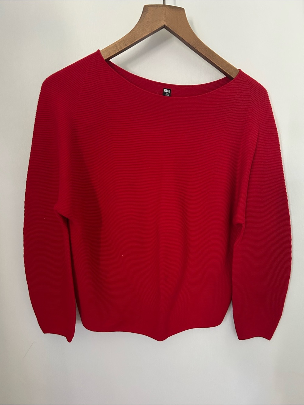 Uniqlo Bright Red 3D knit Ribbed Scoop Neck Sweater